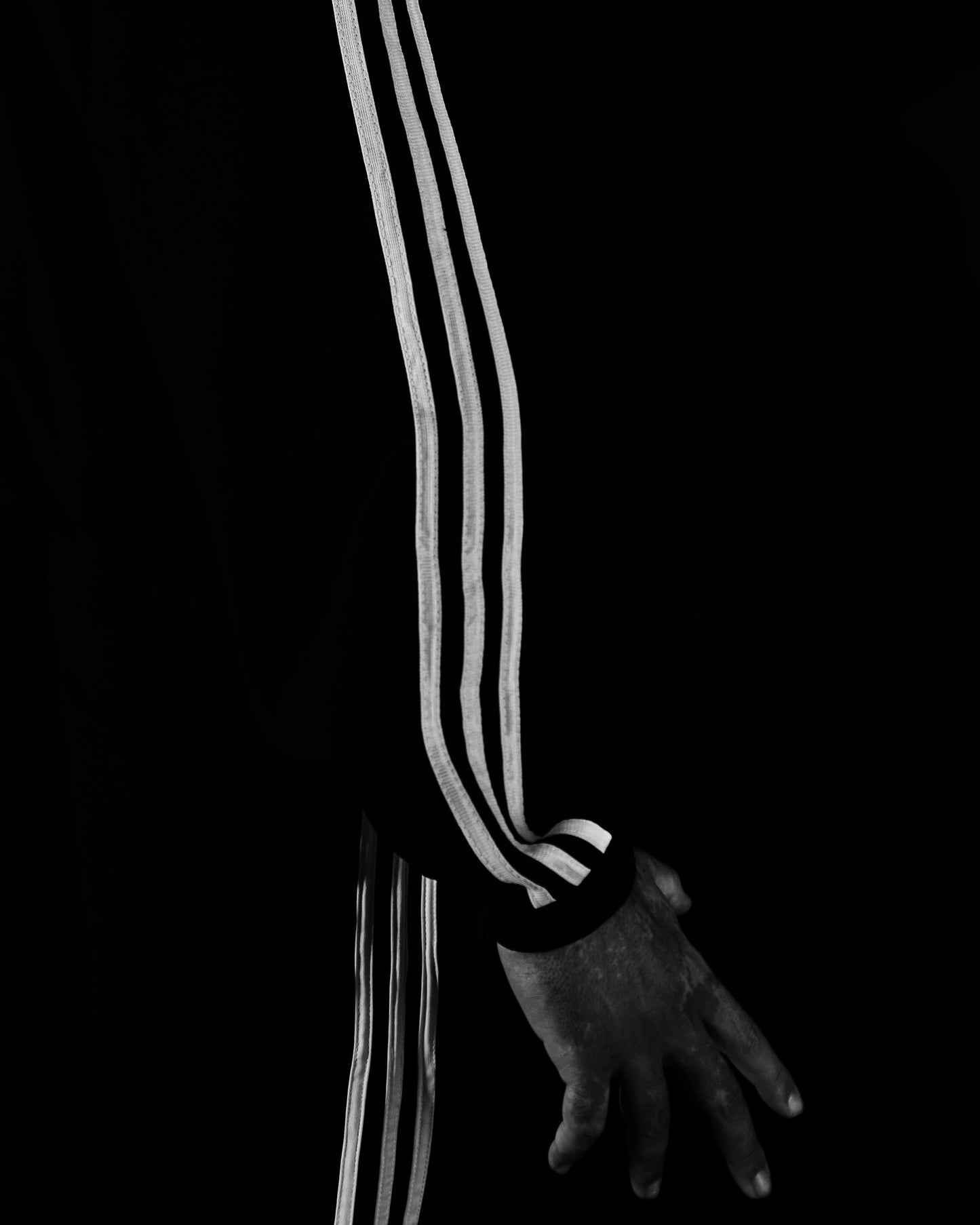 BLACK ANUBIX ARMOR PUMP COVER