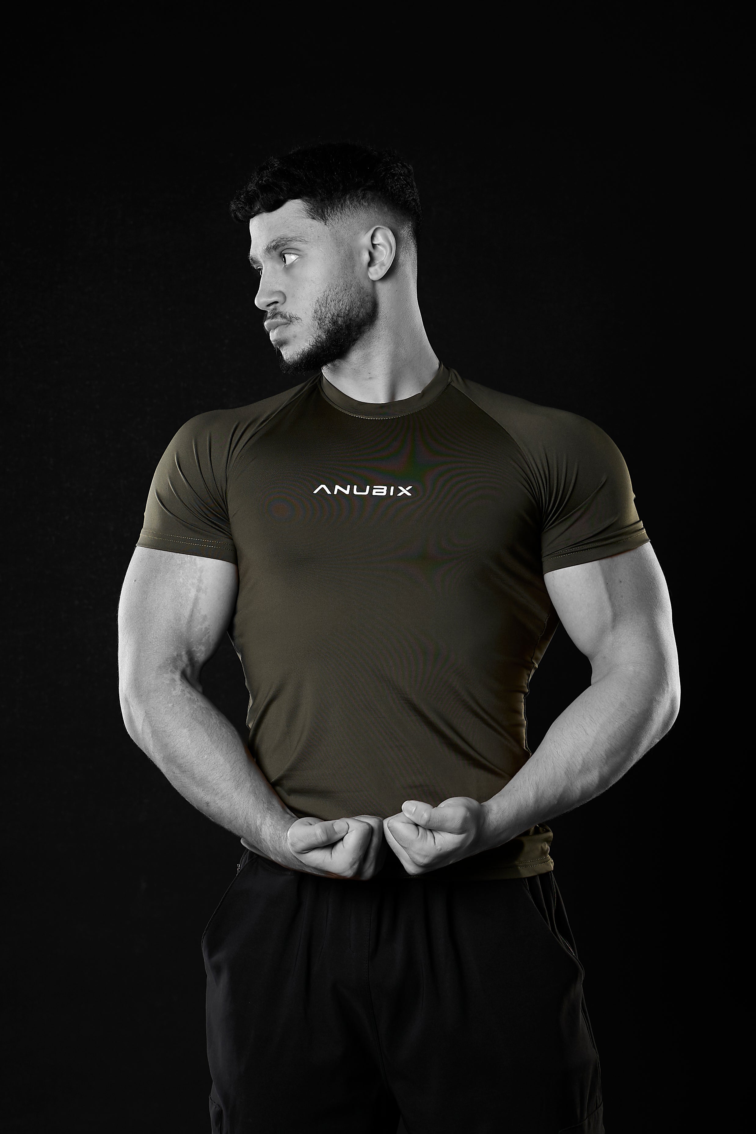 OLIVE GREEN BASIC SHORT SLEEVE COMPRESSION
