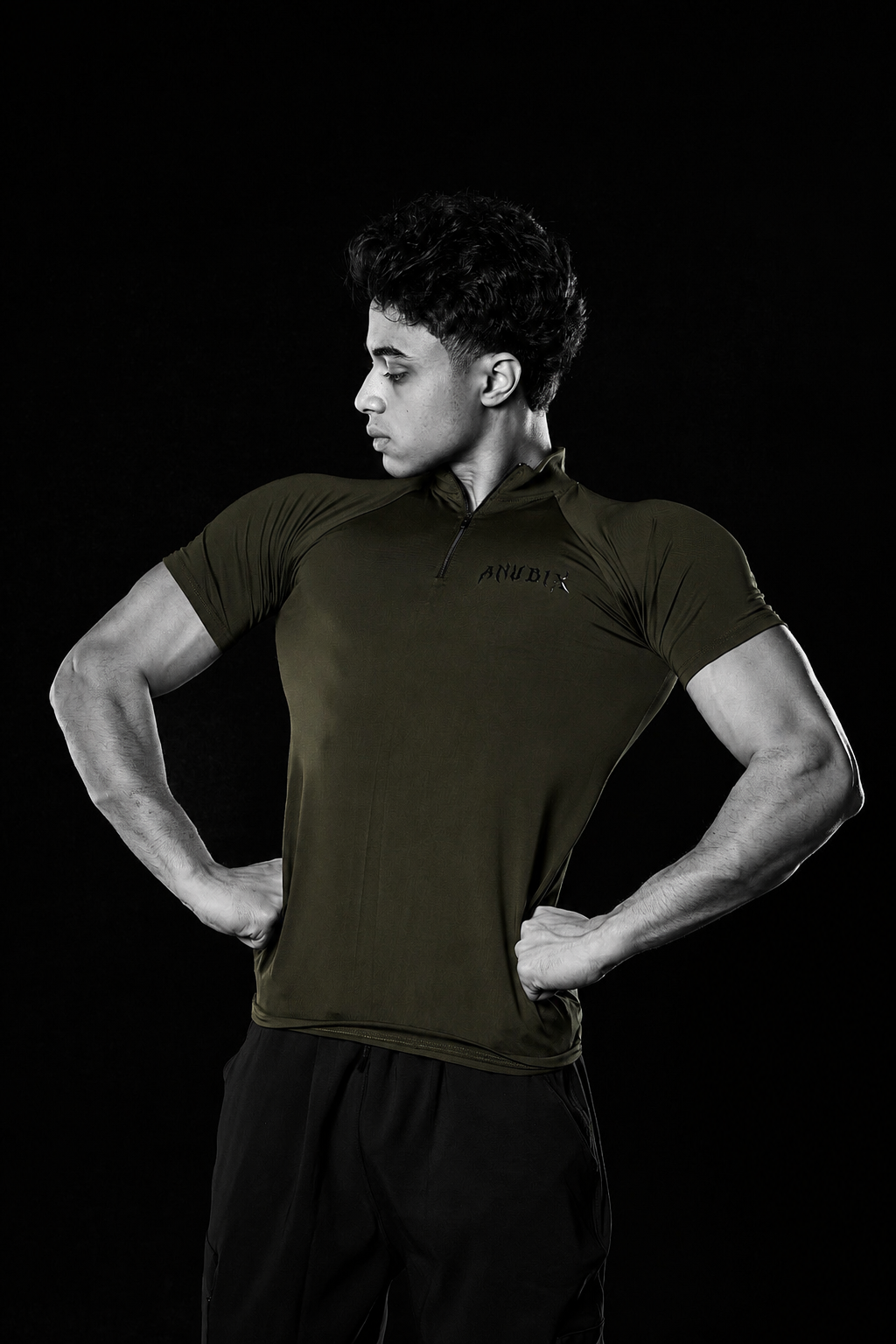 BASIC HALF ZIP UP SHORT SLEEVE COMPRESSION