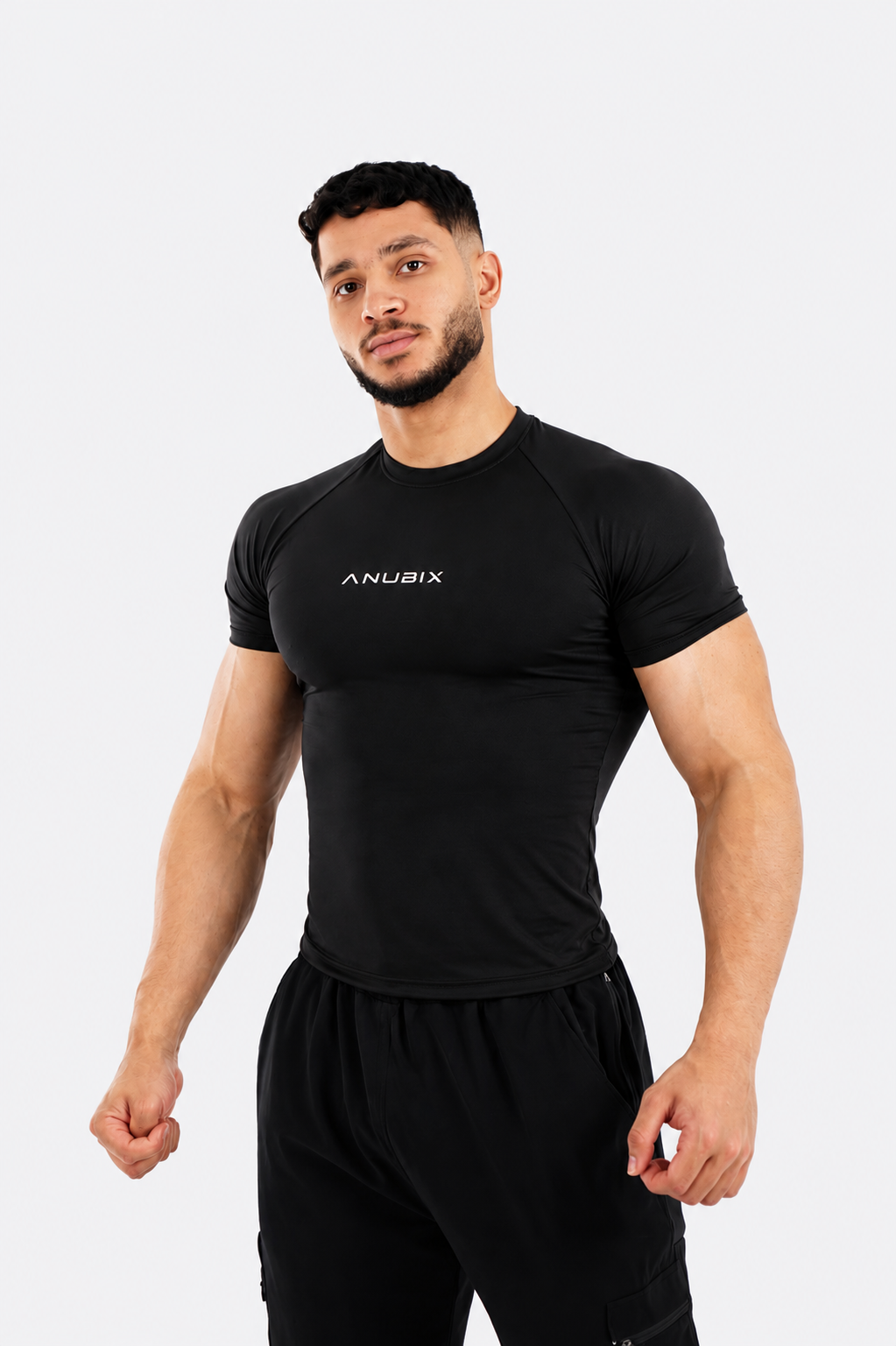 BLACK BASIC SHORT SLEEVE COMPRESSION