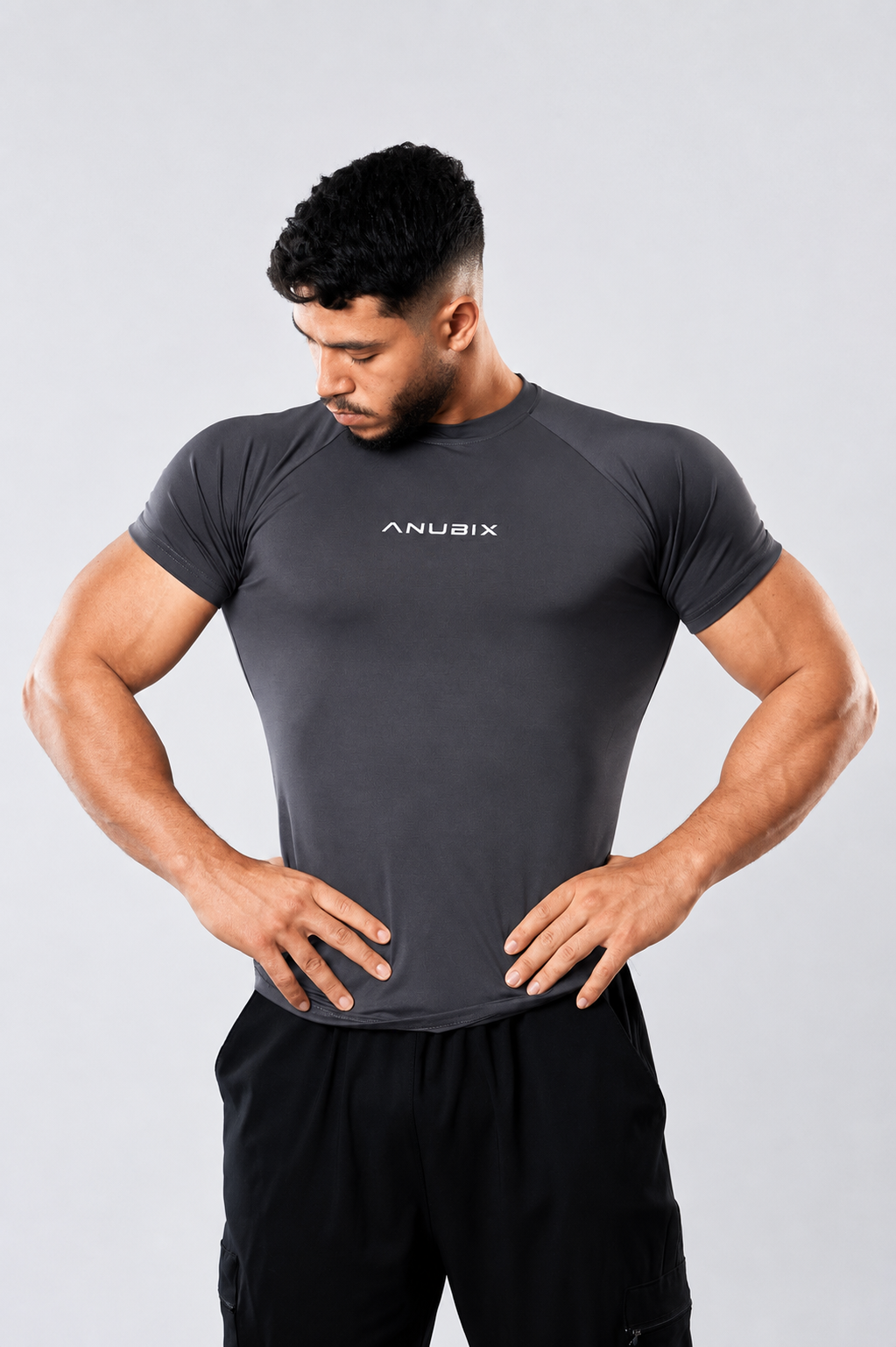 DARK GRAY BASIC SHORT SLEEVE COMPRESSION