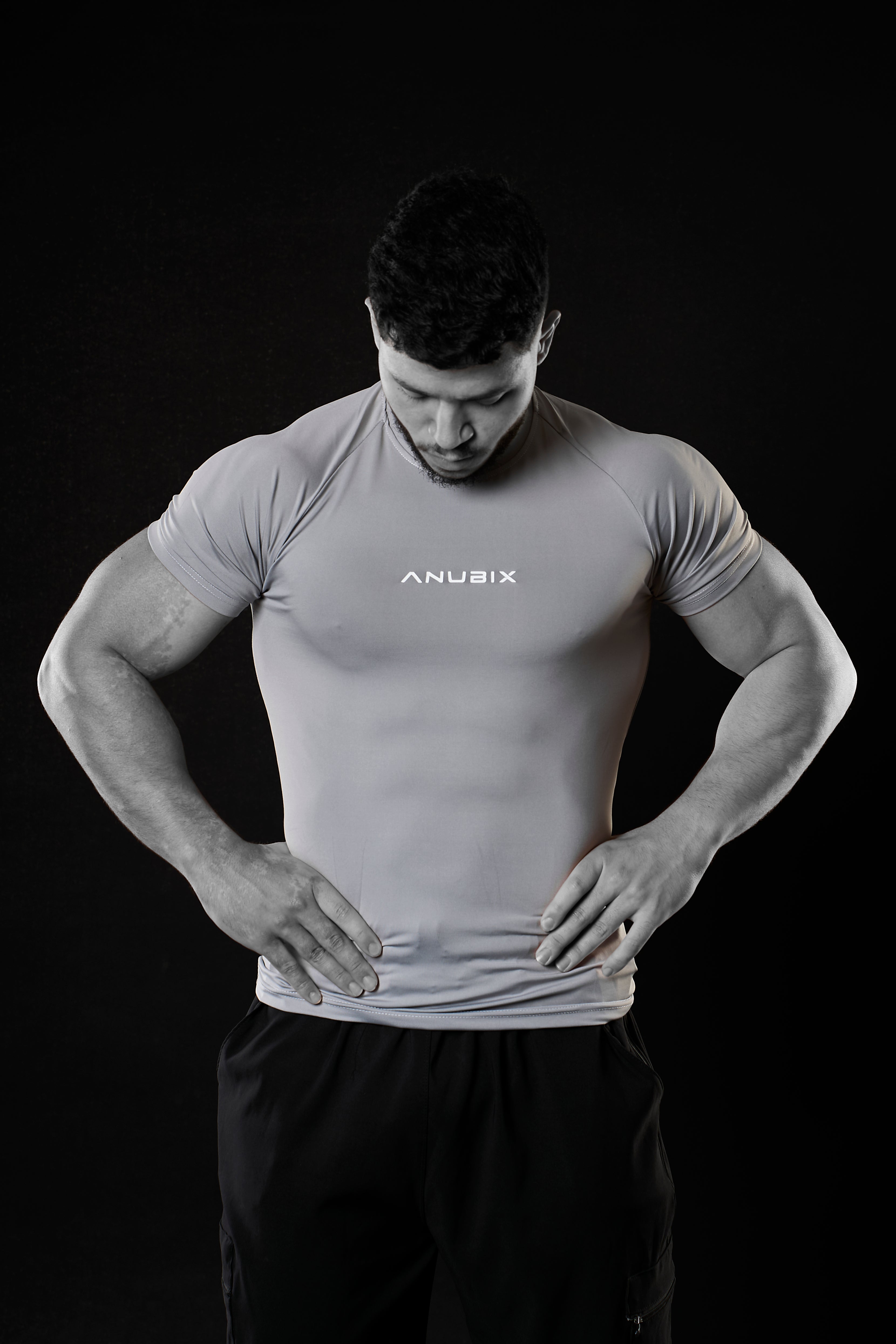 SILVER BASIC SHORT SLEEVE COMPRESSION