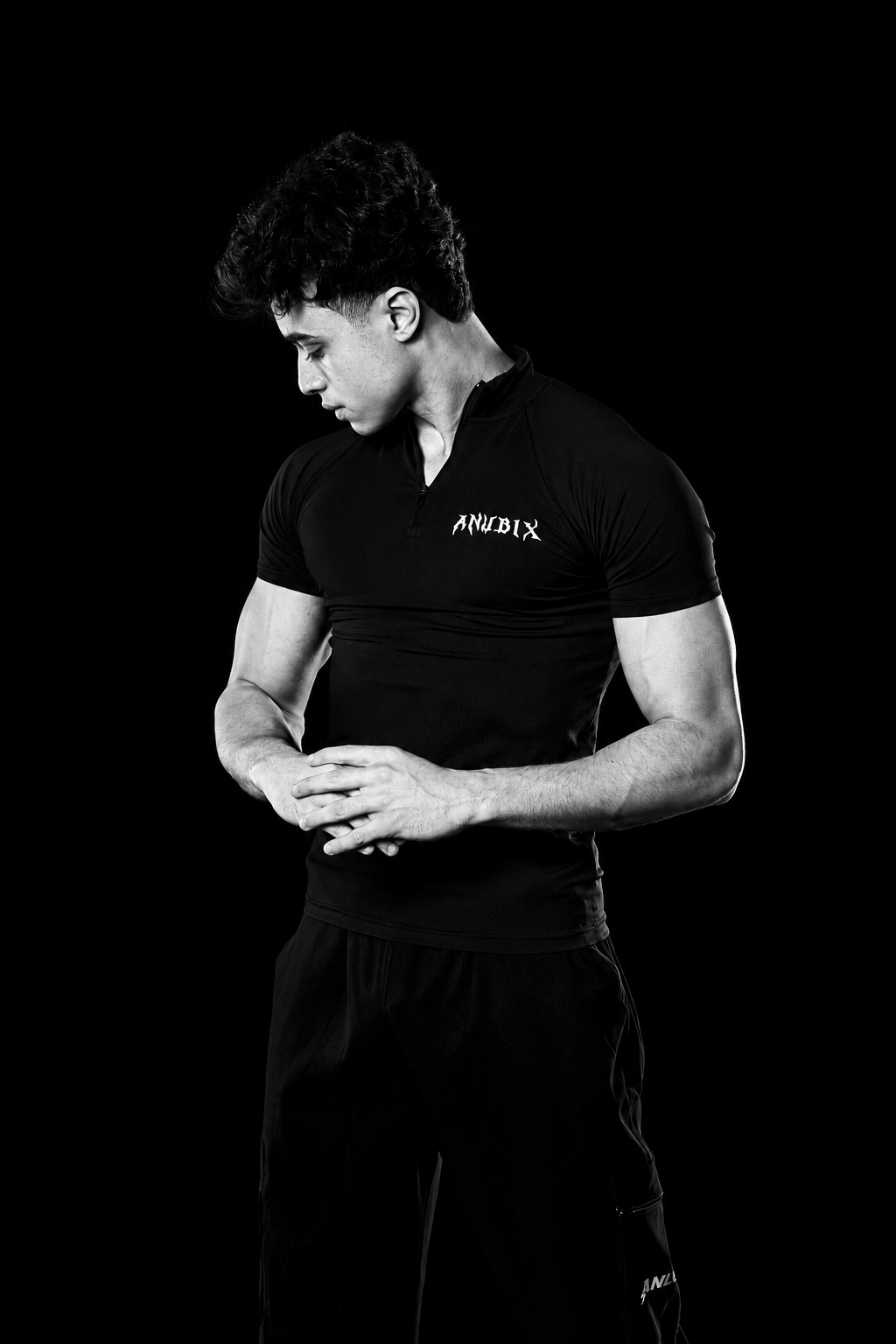 BASIC HALF ZIP UP SHORT SLEEVE COMPRESSION