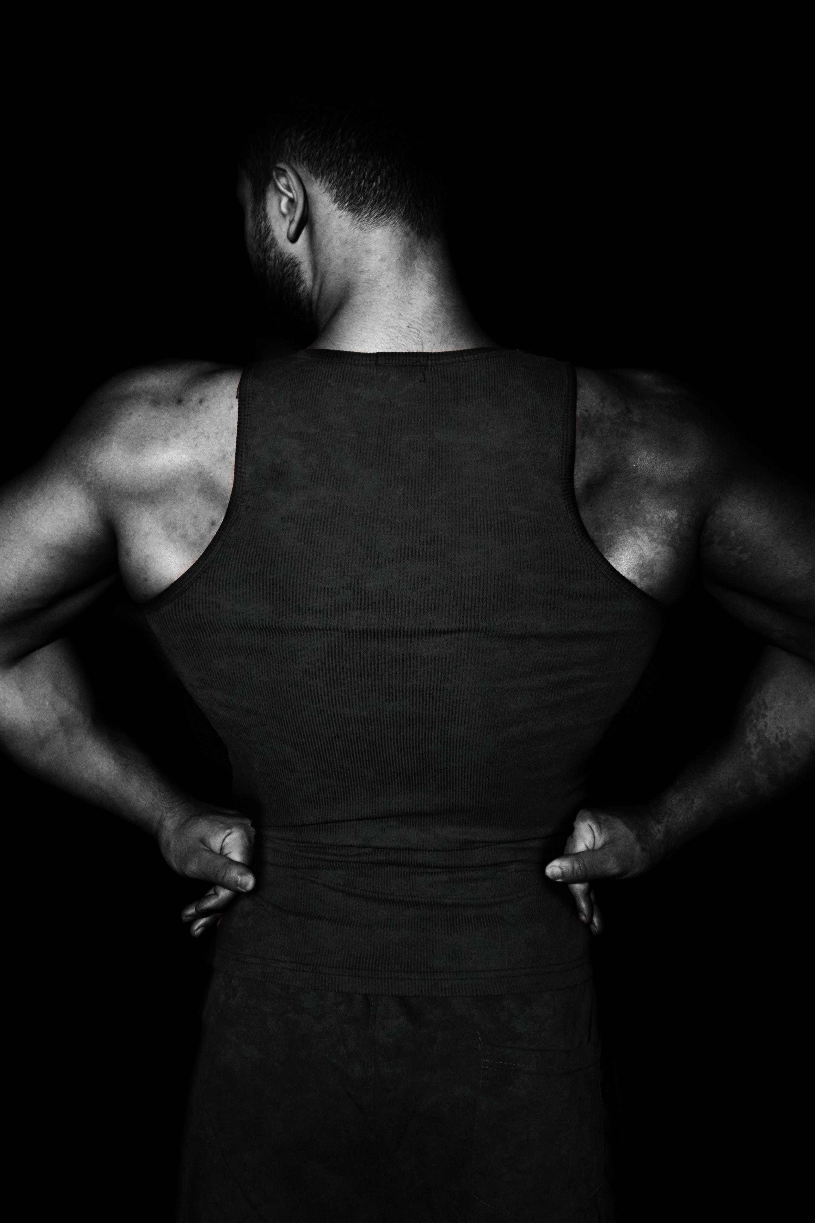 BASIC ANUBIX TANK TOP